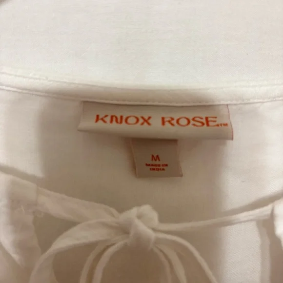 Knox Rose embroidered yoke dress, in a cotton gauze fabric and a tie neck - Picture 4 of 9